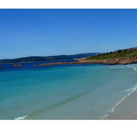 Дом отдыха Casa Mar De - Vistas Directas Al Mar О-Пиндо